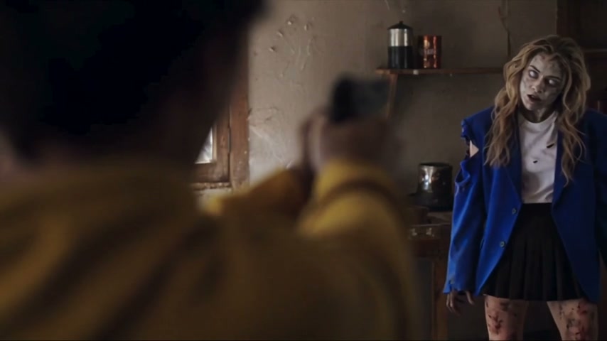 Тёмный дом и золотое поле
